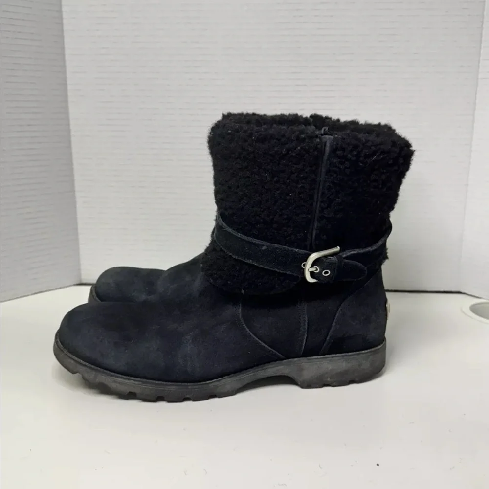 UGG these blayre